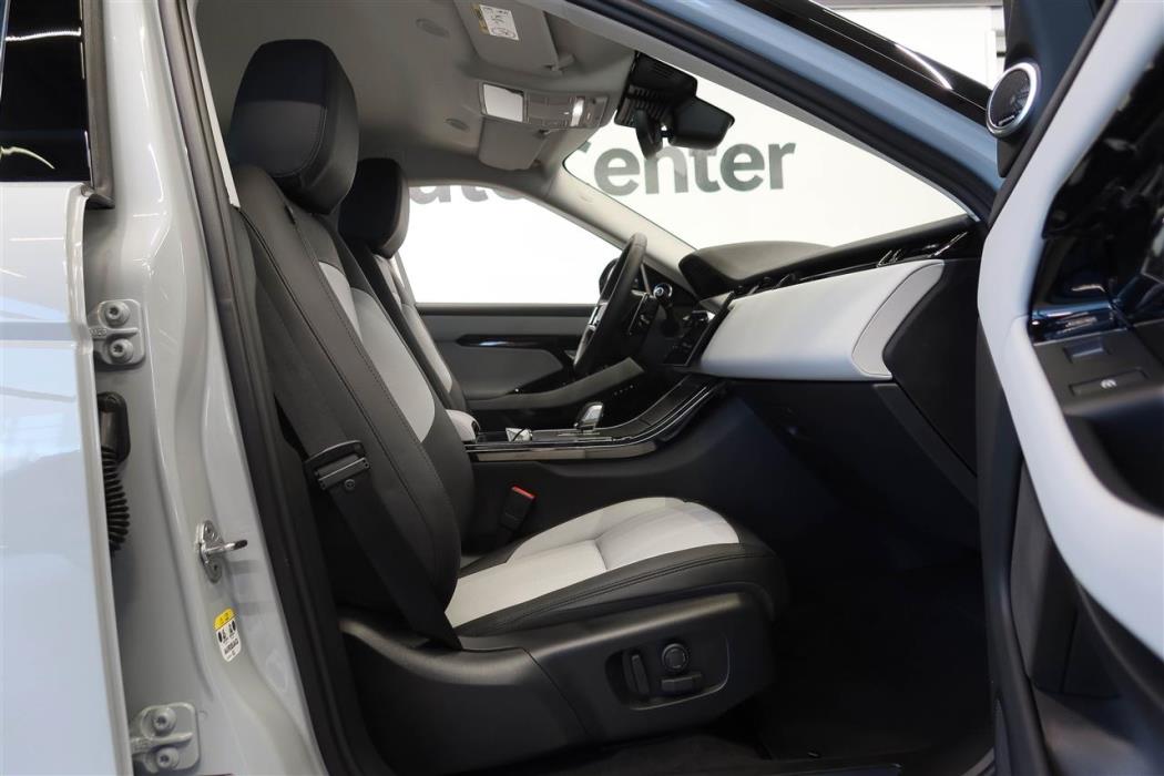 Land Rover Range Rover Evoque 2025