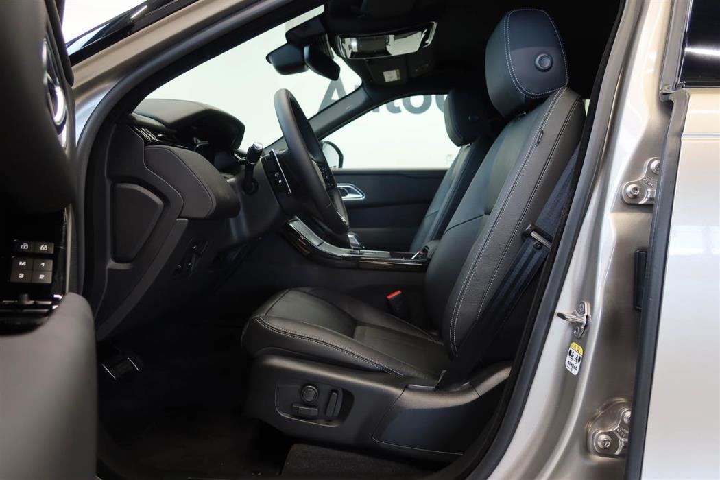 Land Rover Range Rover Velar 2026