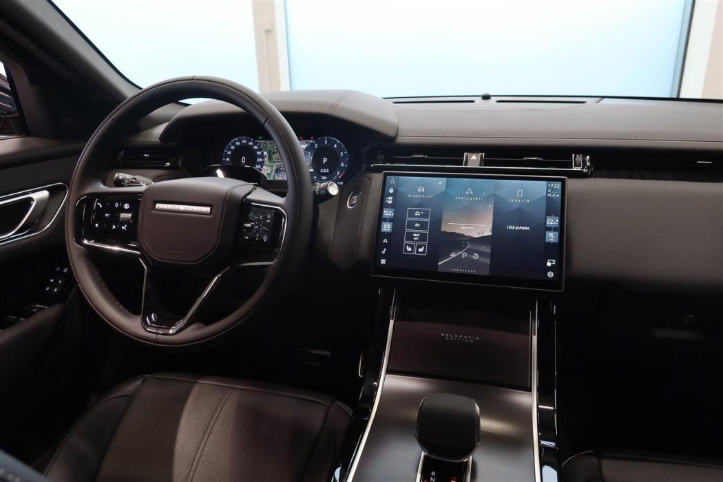 Land Rover Range Rover Velar 2026