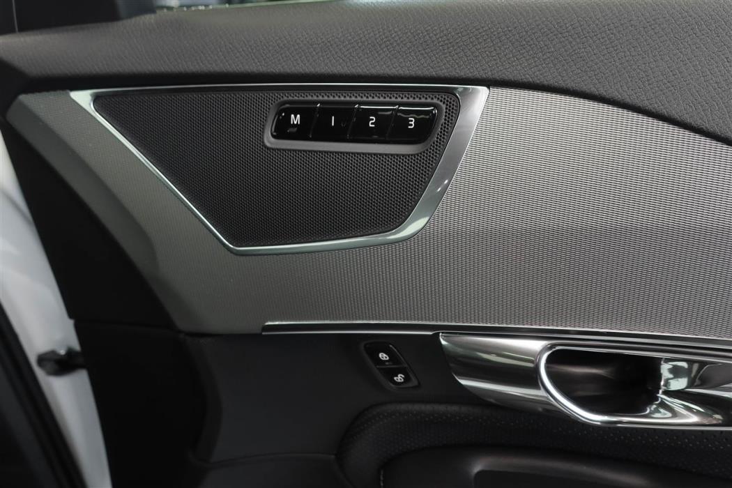 Volvo XC90 2016