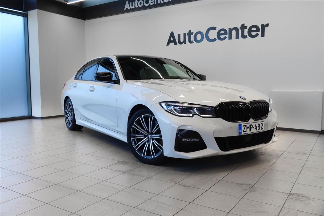 BMW 330 2019