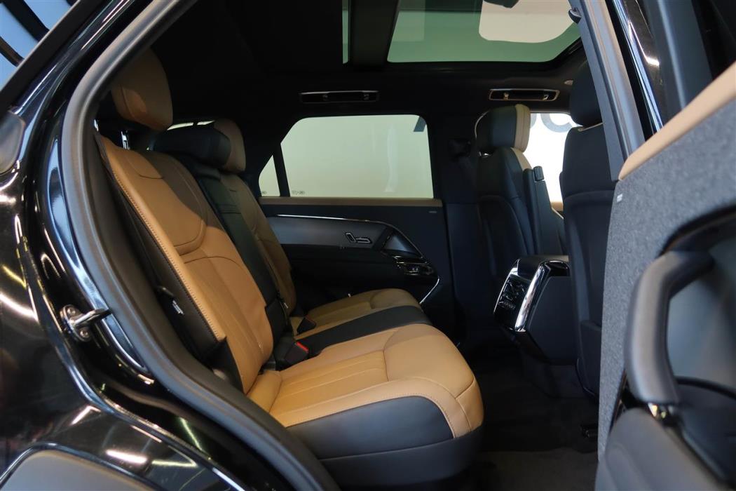 Land Rover Range Rover Sport 2025