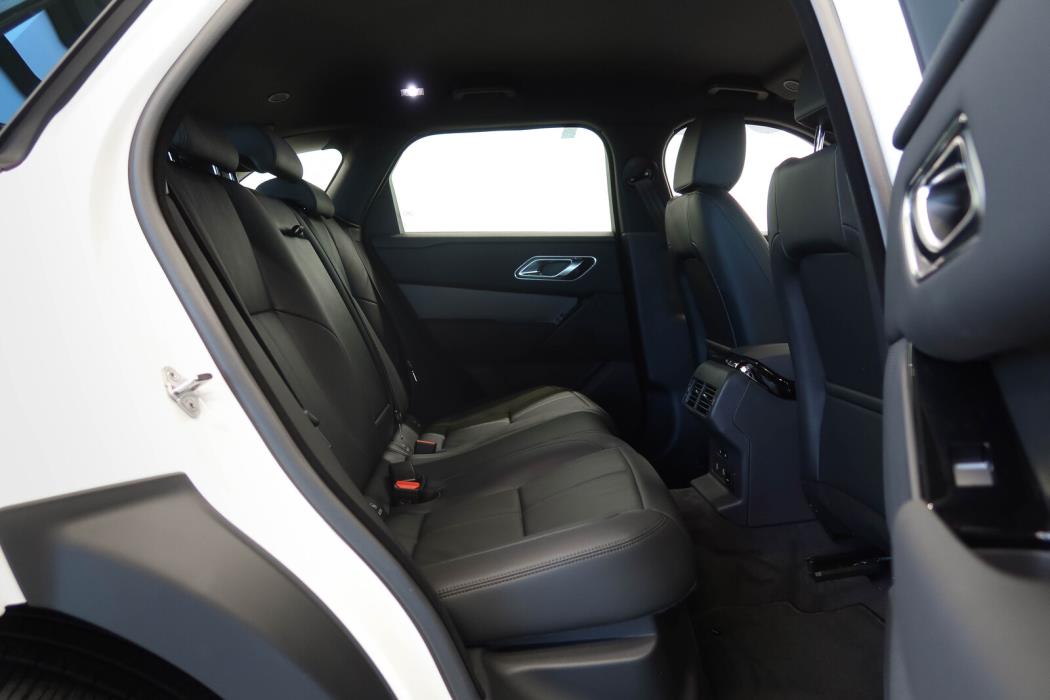 Land Rover Range Rover Velar 2026