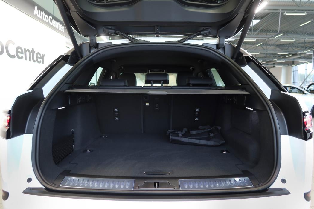 Land Rover Range Rover Velar 2026