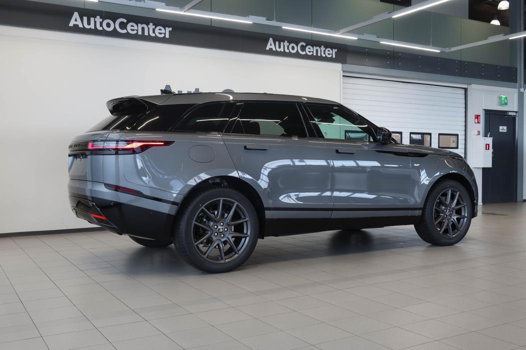 Land Rover Range Rover Velar 2026