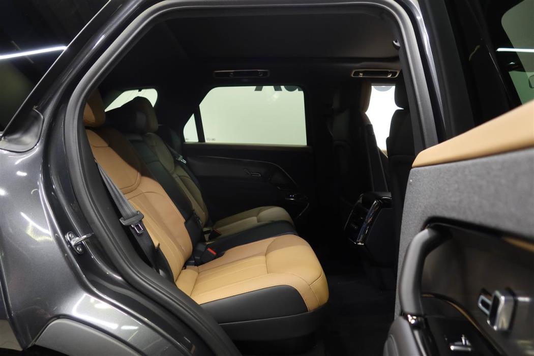 Land Rover Range Rover Sport 2025