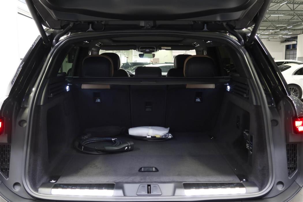 Land Rover Range Rover Sport 2025