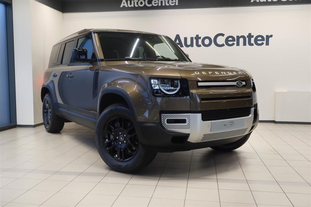 Land Rover Defender 2025