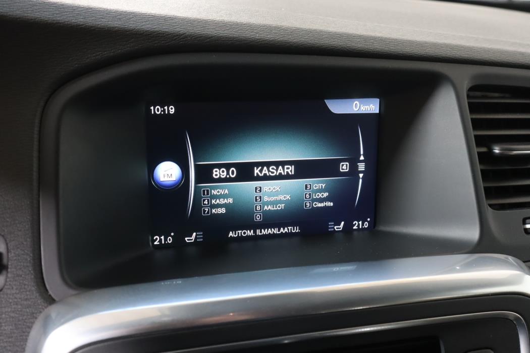 VOLVO V60 Cross Country 2016