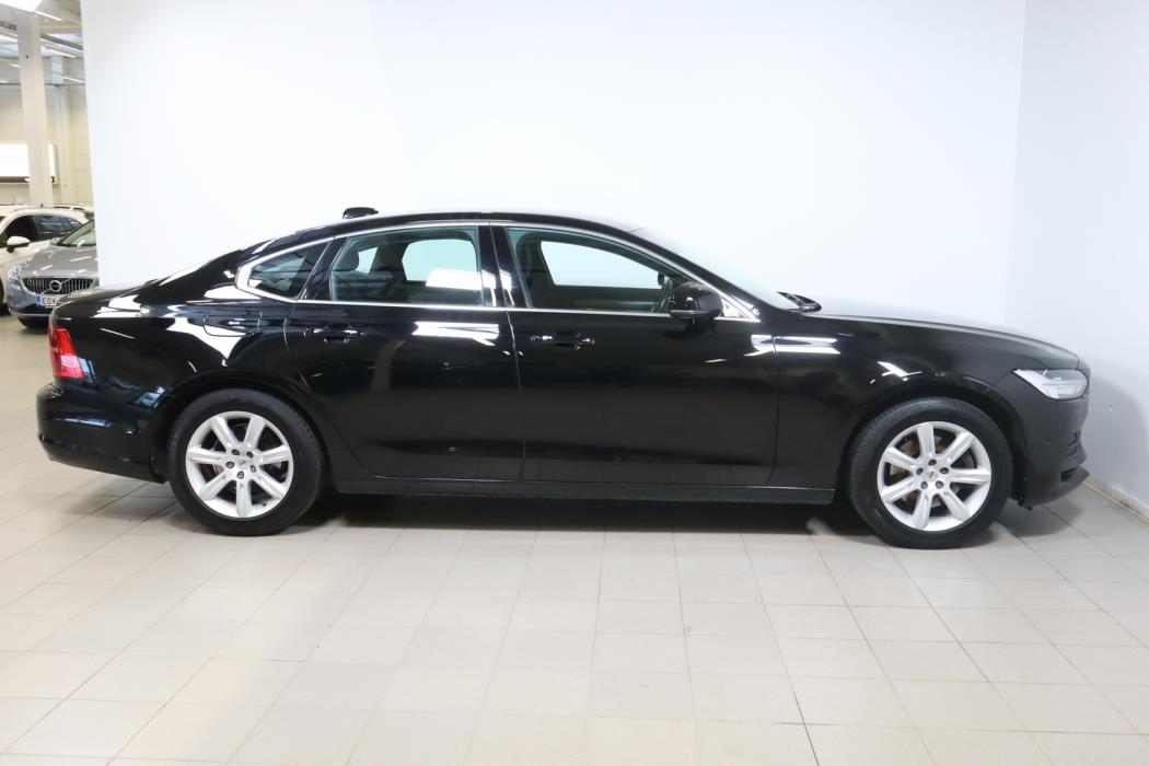 VOLVO S90 2017