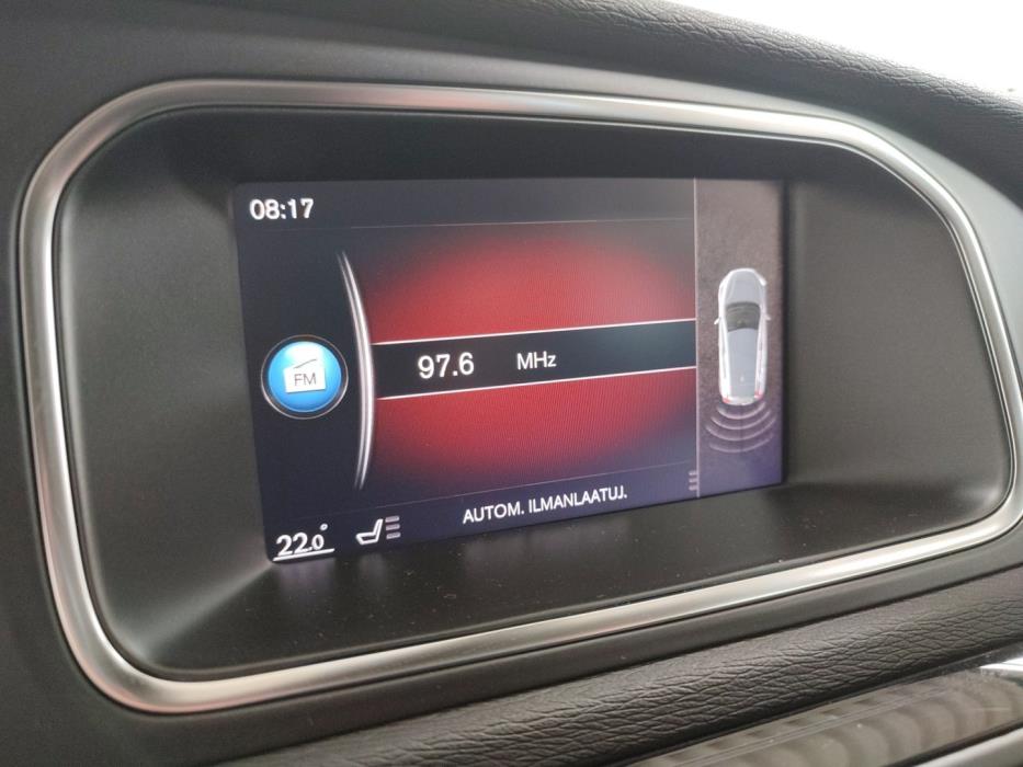 VOLVO V40 2019