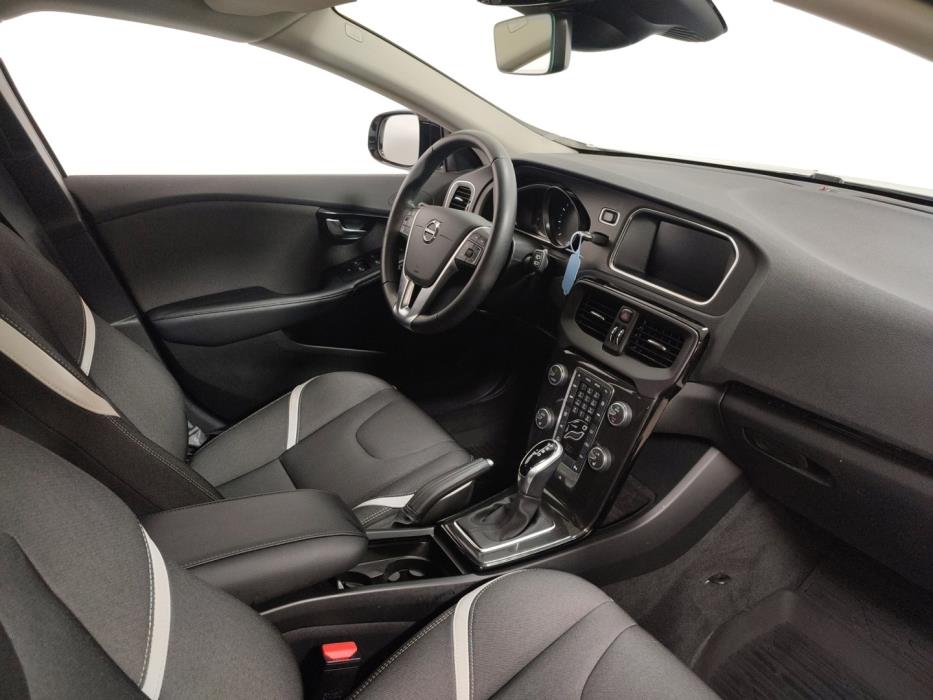 VOLVO V40 Cross Country 2019