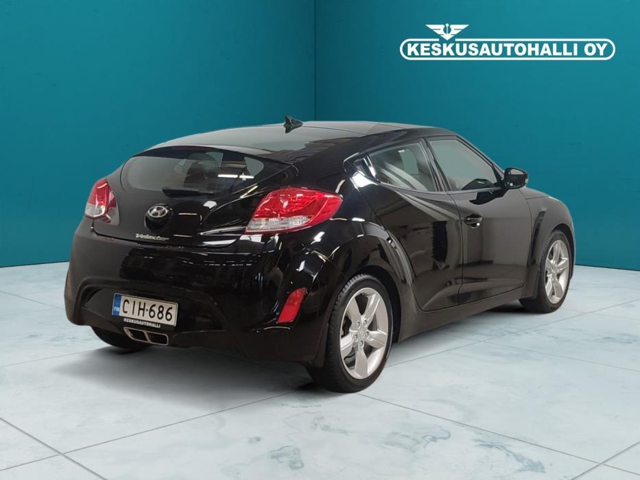HYUNDAI Veloster 2012
