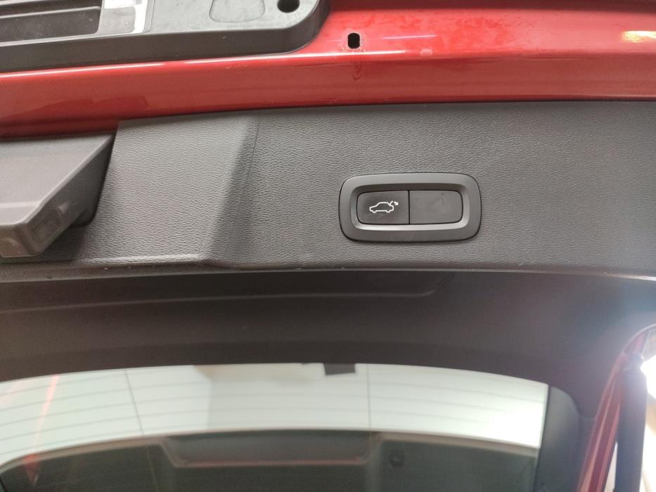 VOLVO XC40 2019