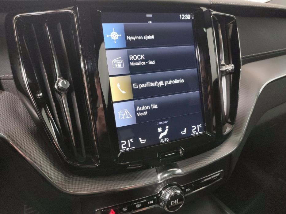 VOLVO XC60 2019