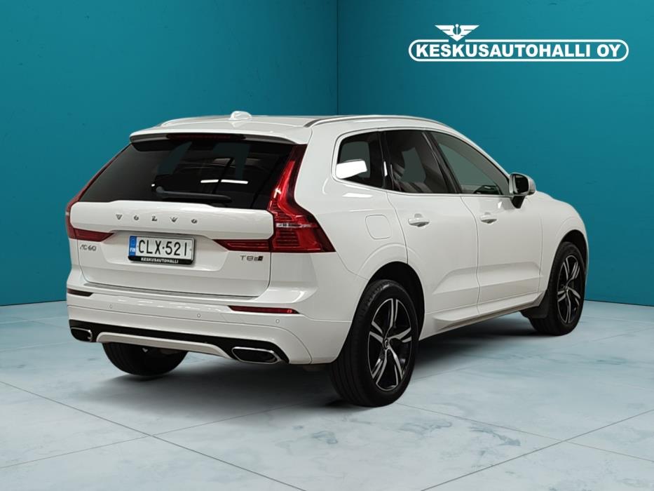 VOLVO XC60 2019