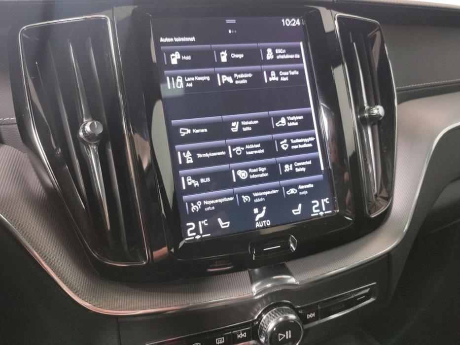VOLVO XC60 2019