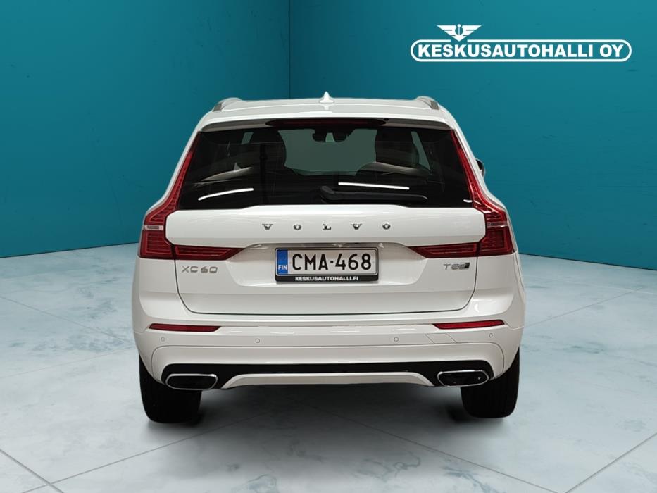 VOLVO XC60 2019