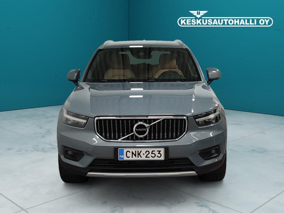 VOLVO XC40 2020