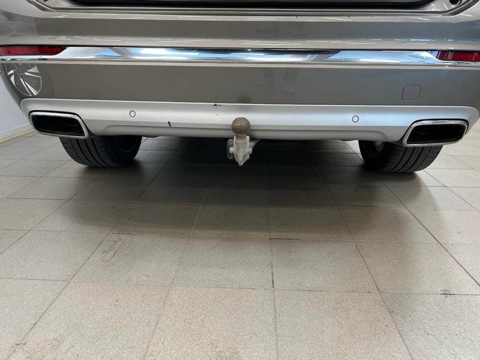 VOLVO XC90 2020