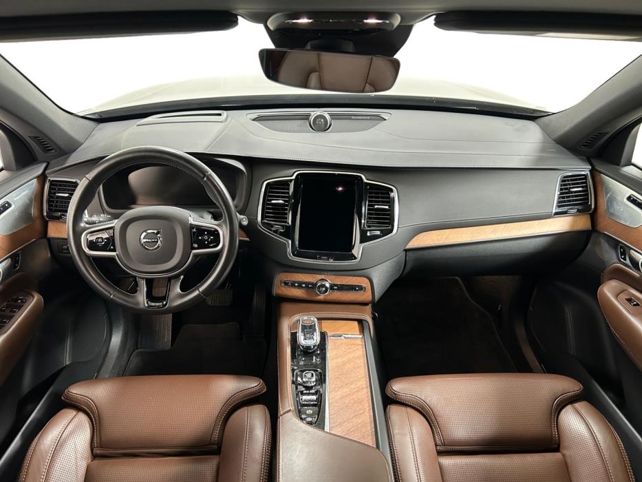 VOLVO XC90 2020