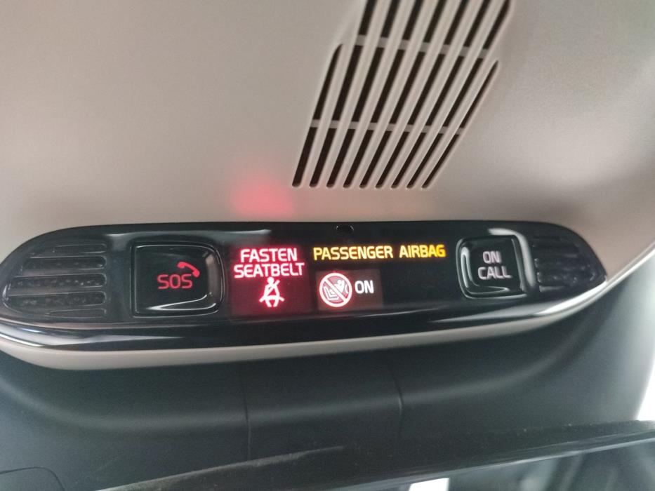 VOLVO XC40 2020