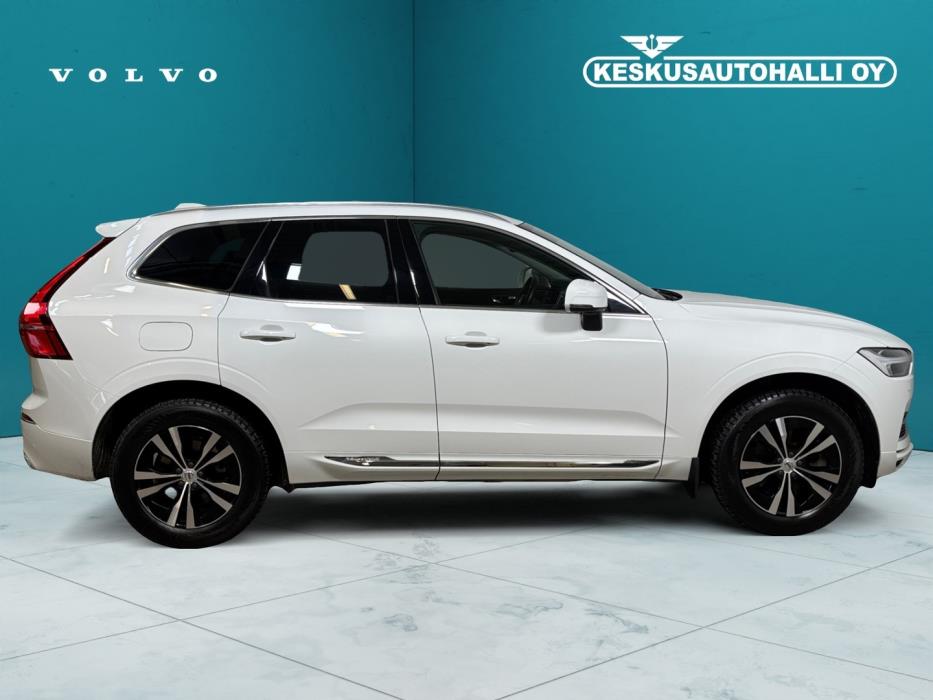VOLVO XC60 2021