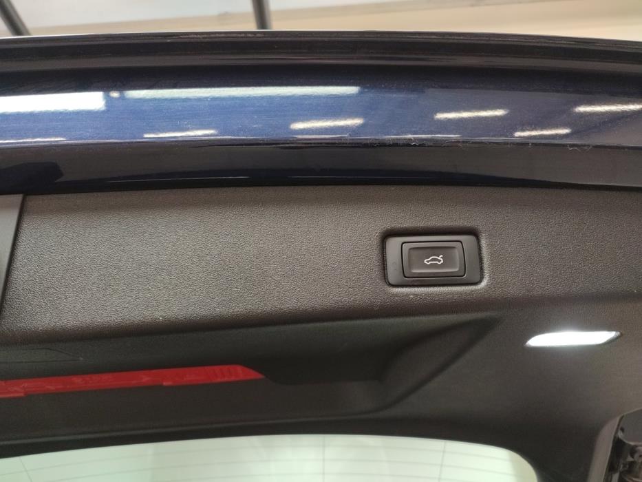 AUDI Q5 2025
