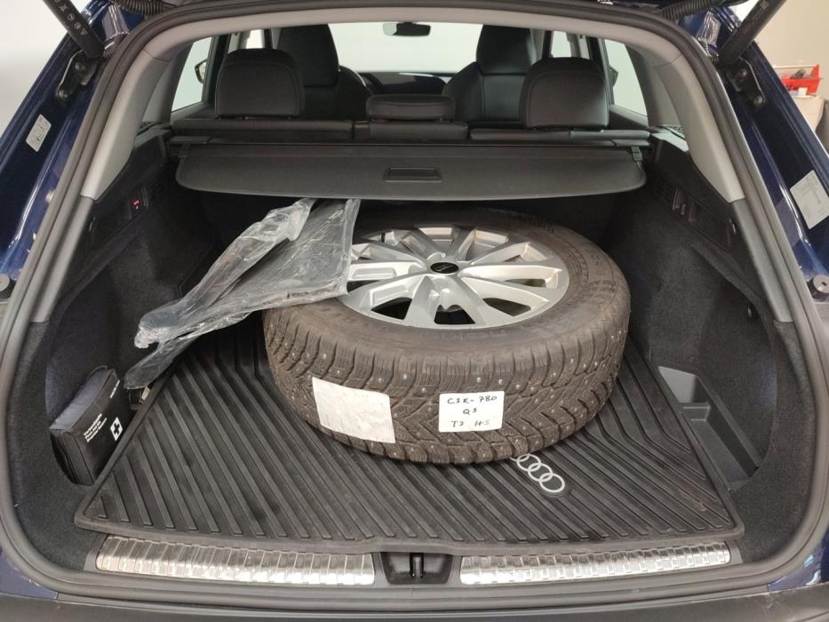 AUDI Q5 2025