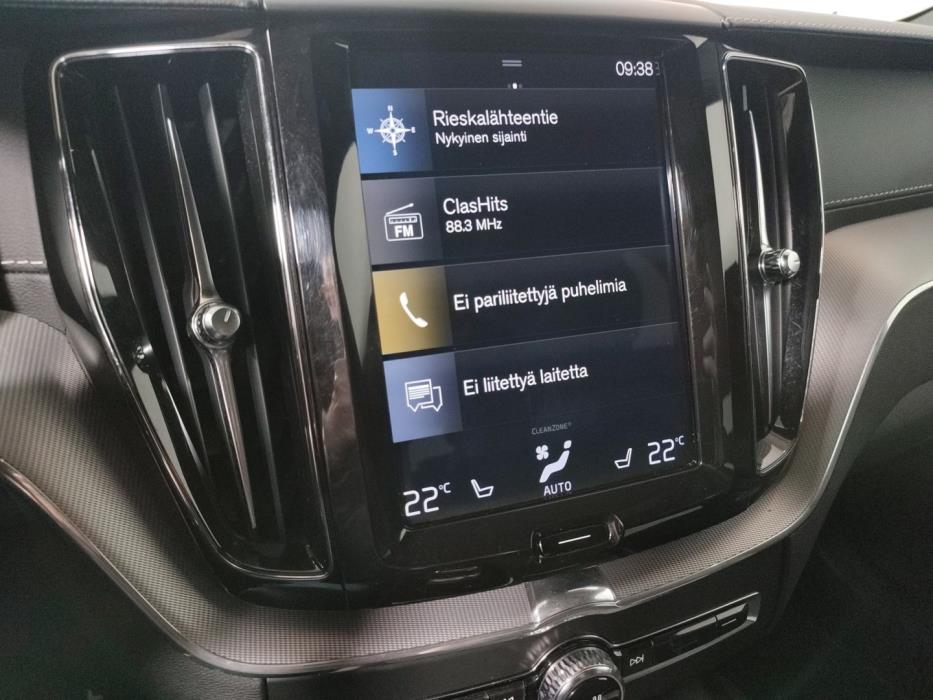 VOLVO XC60 2019