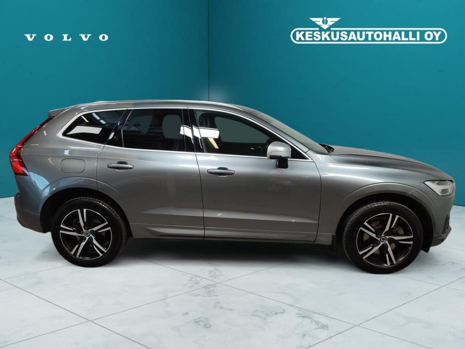 VOLVO XC60 2019