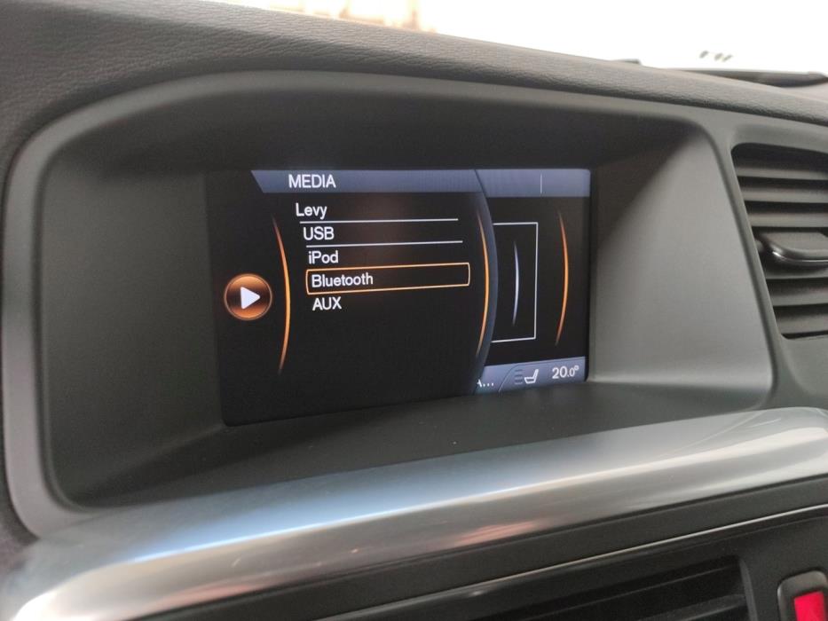 VOLVO V60 2014
