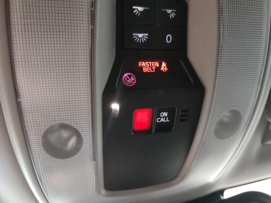 VOLVO V60 2014