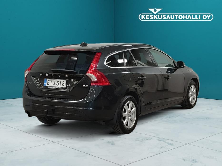 VOLVO V60 2014