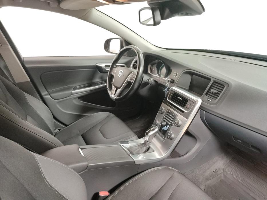 VOLVO V60 2014