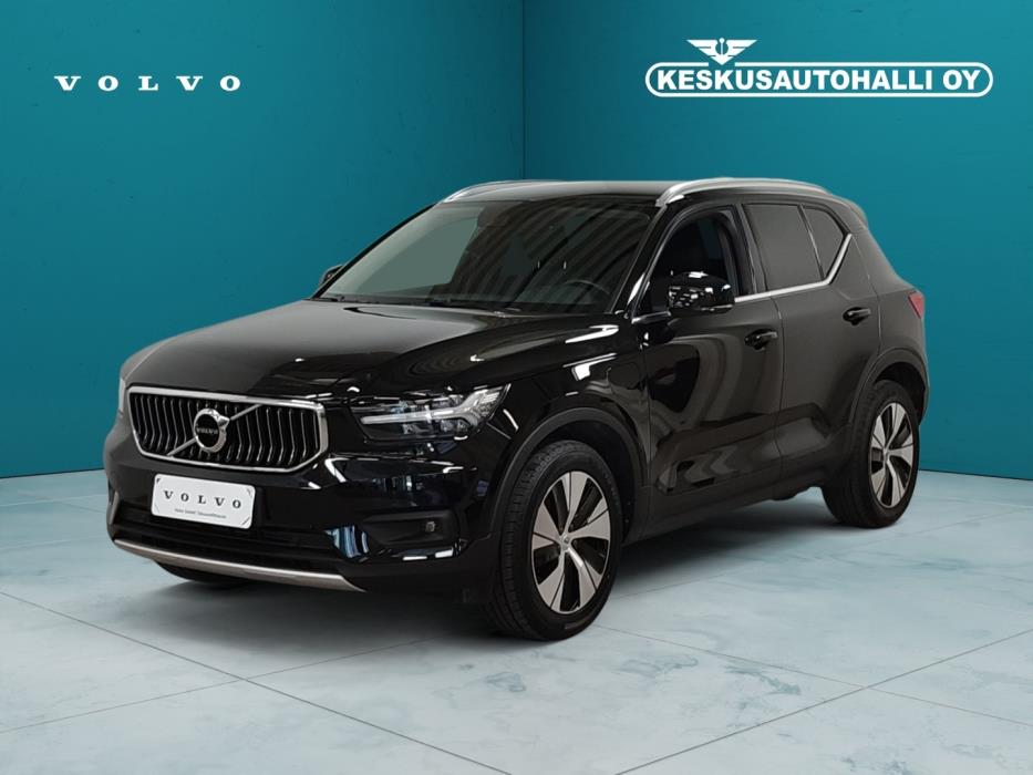 VOLVO XC40 2021