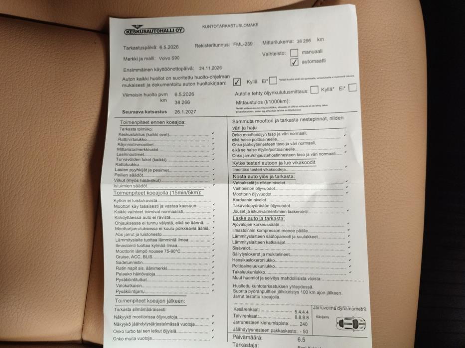 VOLVO S90 2017