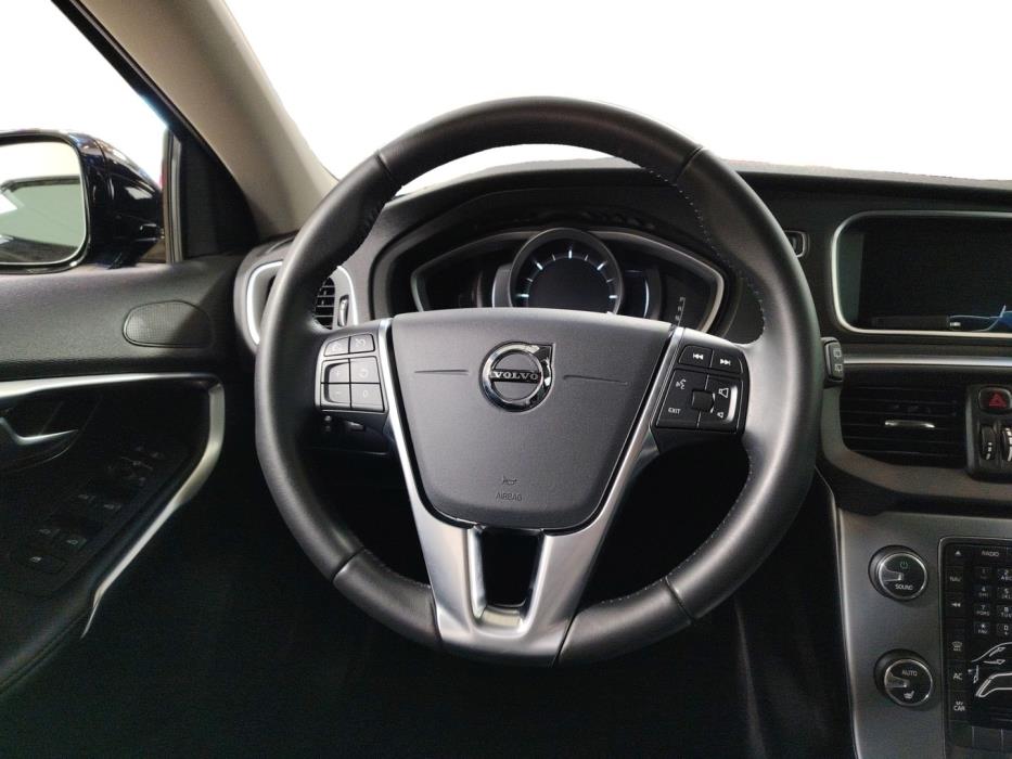 VOLVO V40 Cross Country 2018