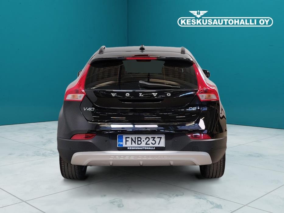 VOLVO V40 Cross Country 2018