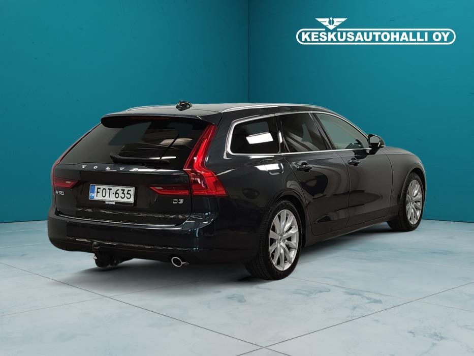 VOLVO V90 2019