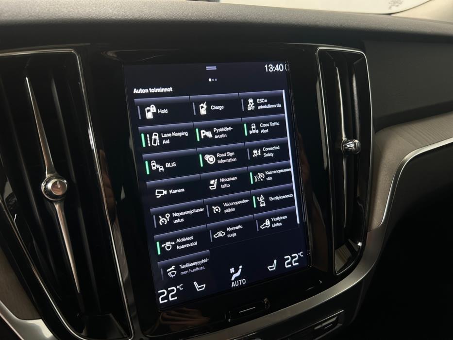 VOLVO V60 2020