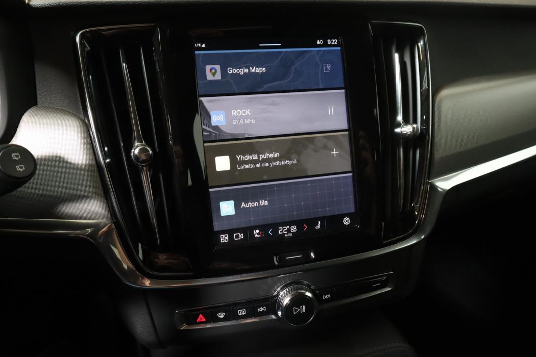 VOLVO V90 2023