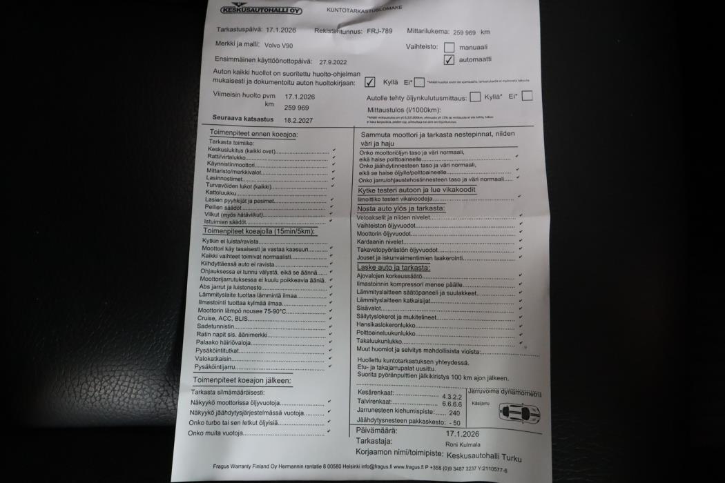 VOLVO V90 2023
