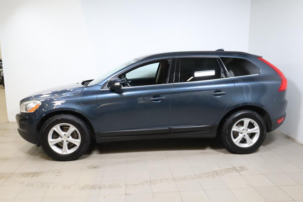 VOLVO XC60 2010