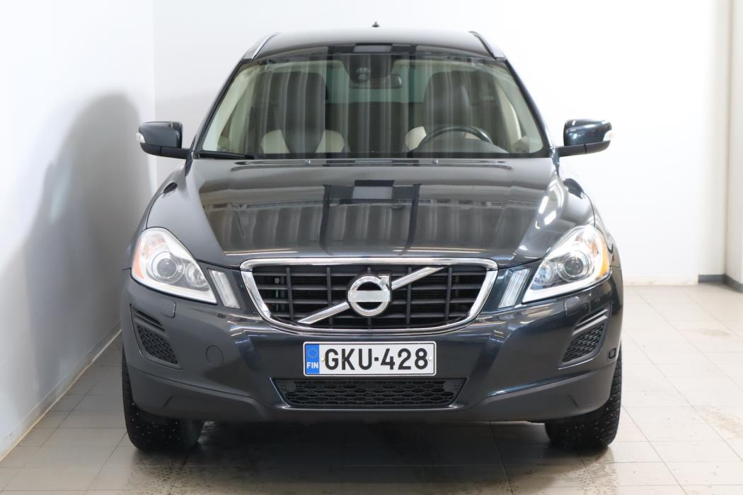 VOLVO XC60 2013
