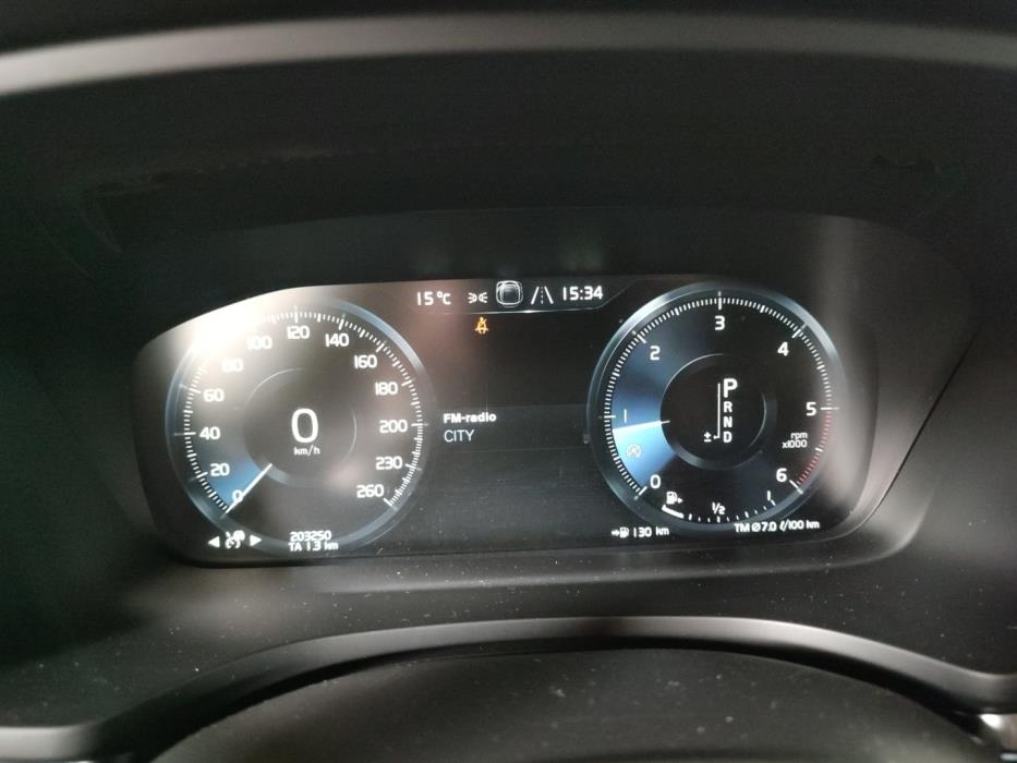 VOLVO V60 2020