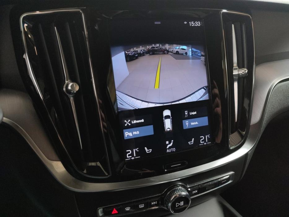 VOLVO V60 2020