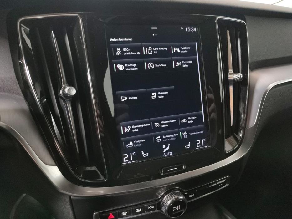 VOLVO V60 2020