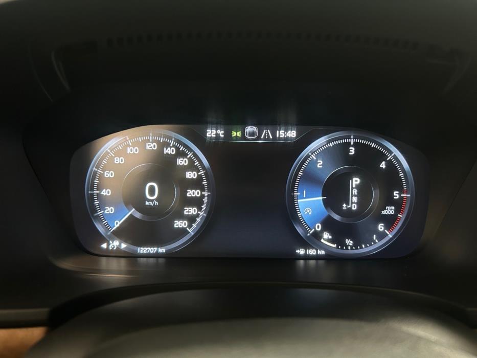 VOLVO V90 2020