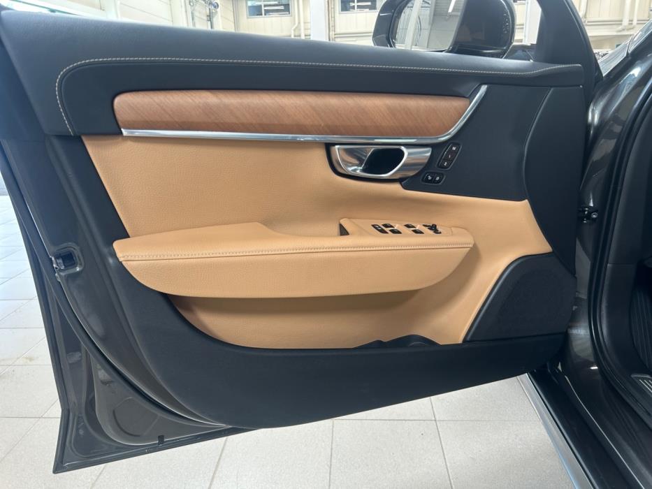 VOLVO V90 2020